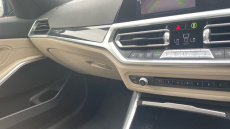 BMW 3 Series 320i xDrive M Sport 4dr Step Auto [Pro Pack] Petrol Saloon
